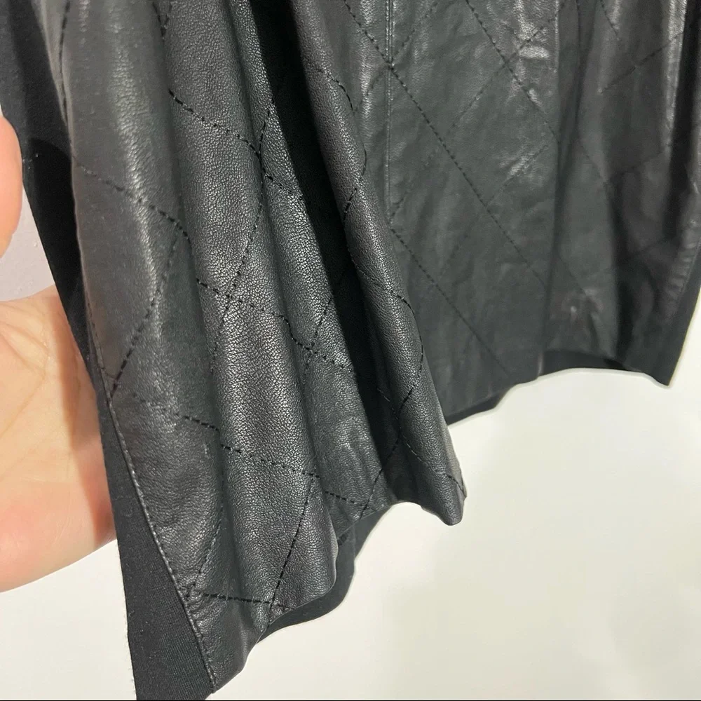 Chico's Faux Leather Quilted Pencil Skirt In Black Size Medium (10)‎